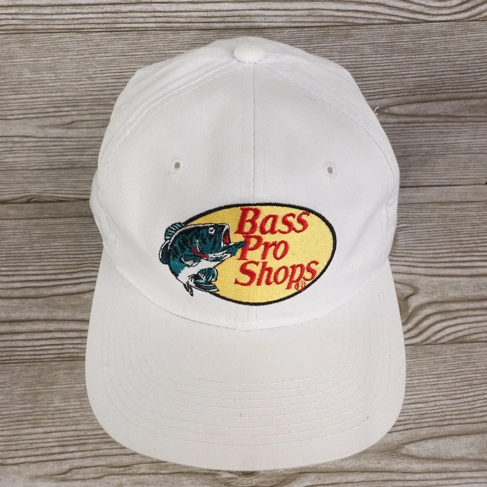 BASS PRO SHOPS LOGO WHITE SNAPBACK TRUCKER BASEBALL HAT CAP